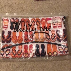 Thirty one cool cinch thermal Fun Flops NWT